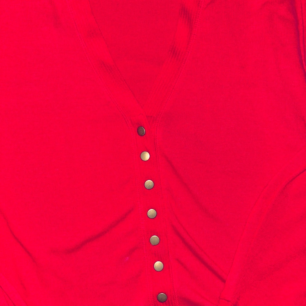 Zenana outfitters size 2x red snap down cardigan.